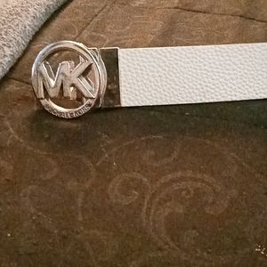 Michael Kors reversible belt